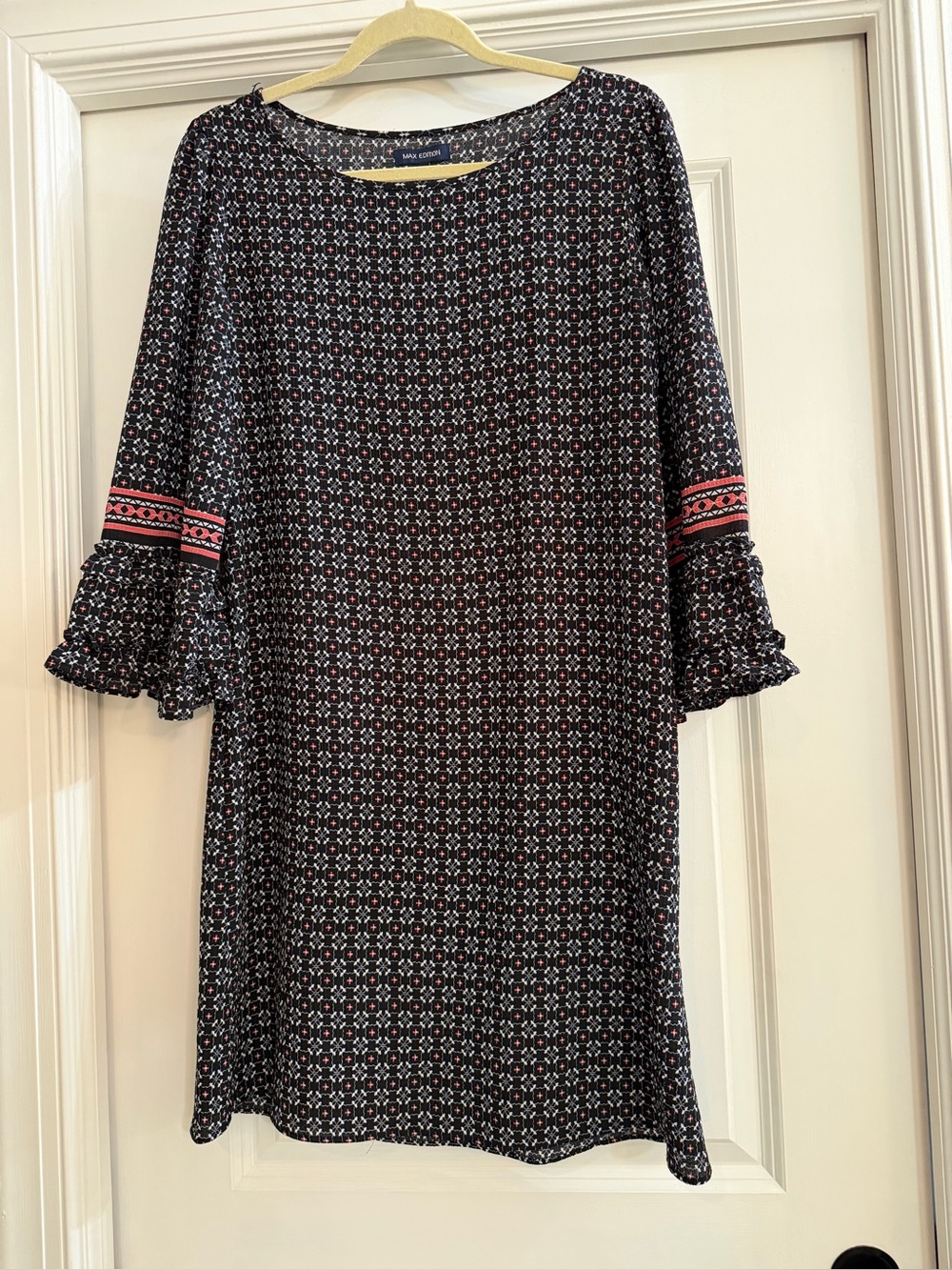 Max Edition Studio Black Printed Shift Dress with Pink Accent boho medium